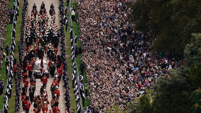 The state hearse arriving at Windsor Castle this afternoon (Aaron Chown/PA)