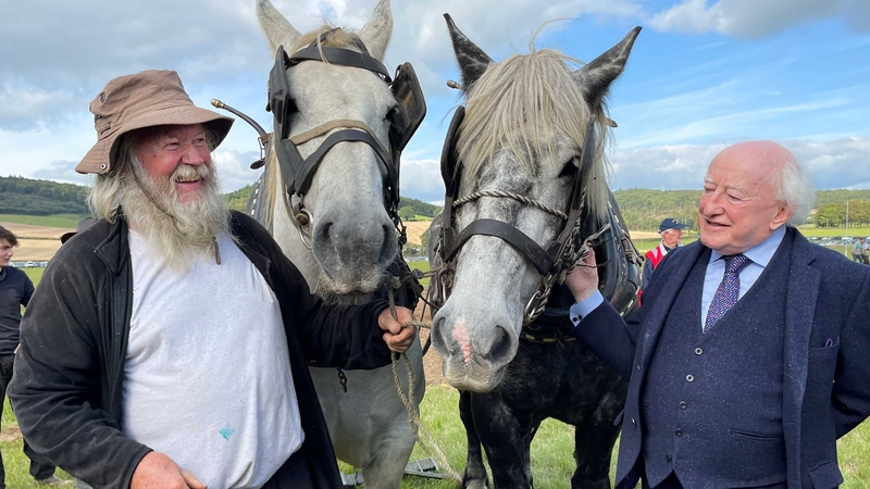 President Michael D Higgins and Jerry Dennehy from Tralee this afternoon with Mutt and Jeff (Pic: RollingNews.ie)