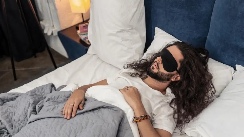 'The results of this study suggest that the identity of a speaker is a potential cue pointing to danger: familiar speakers are deemed safe, while unfamiliar speakers could pose a threat.' Photo: Kinga Cichewicz/Unsplash