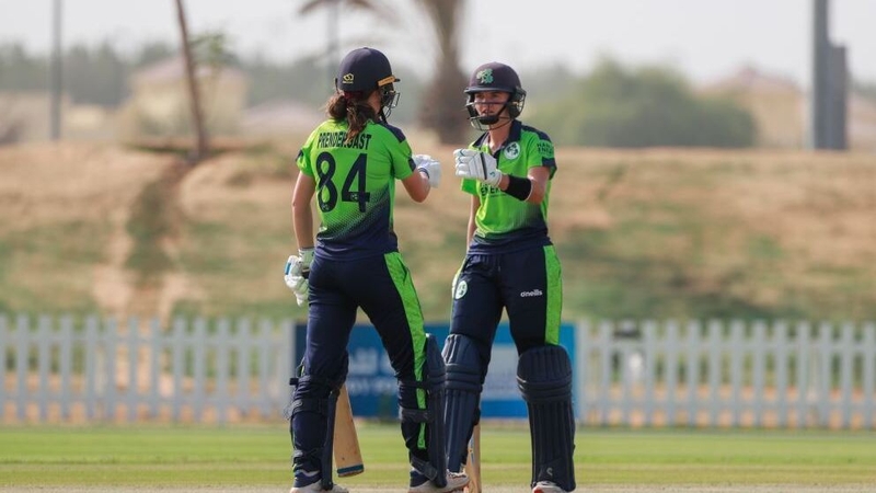 Orla Prendergast (l) and Gabby Lewis delivered half-centuries as Ireland advanced