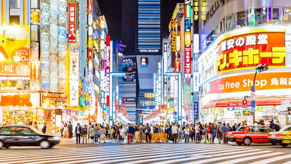Japan's economy shank by a revised 0.8% in the third quarter on an annual basis