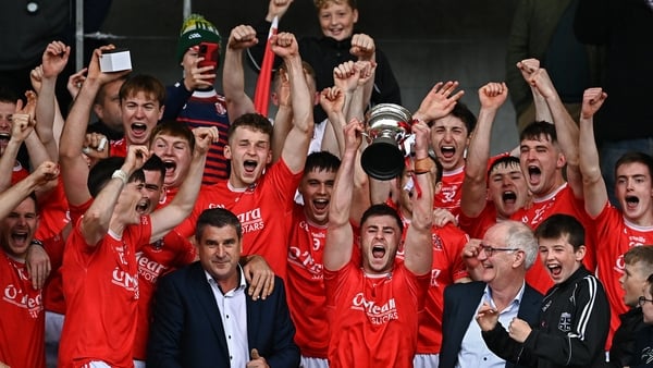 Jason Sampson lifting the Sean Robbins Cup at Tullamore