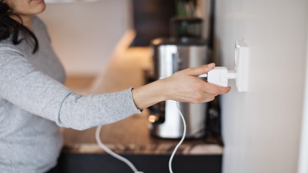 What Planet Are You On?'s Dr. Paul Deane explains how our household energy usage creates greenhouse gas.