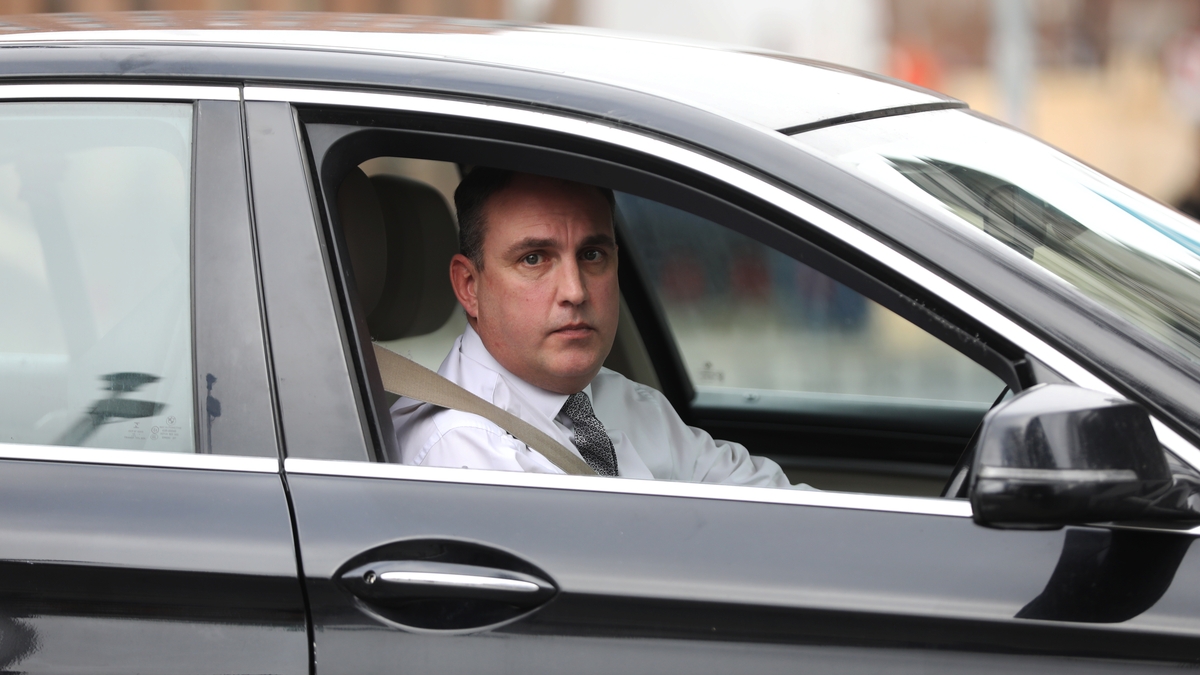 Why has Mark MacSharry not been re-admitted to Fianna Fáil parliamentary party?