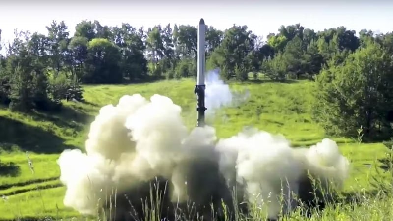 An Iskander-K Russian short-range cruise missile which can carry nuclear warheads for several hundred miles. Photo: Russian Defense Ministry Press Service photo via AP