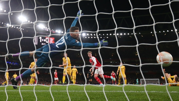 Rob Holding scores of Arsenal's second