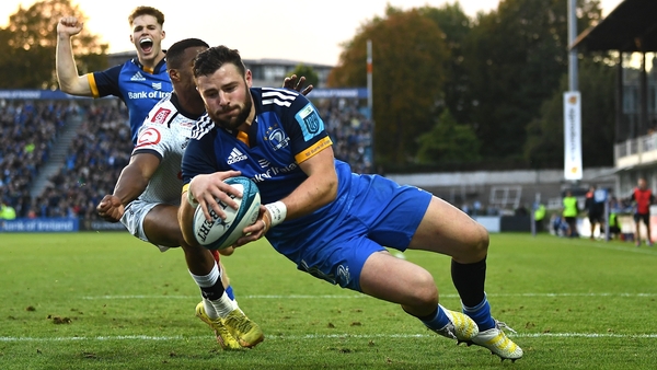 Robbie Henshaw dives in to score one of Leinster's eight tries