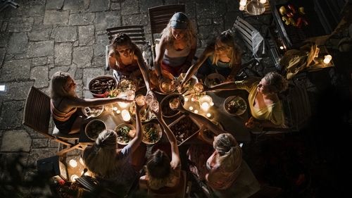 'While we don't fully understand all of the mechanisms underlying why late night eating promotes weight gain, this study shows us that it's probably the result of many factors working together.' Photo: Getty Images