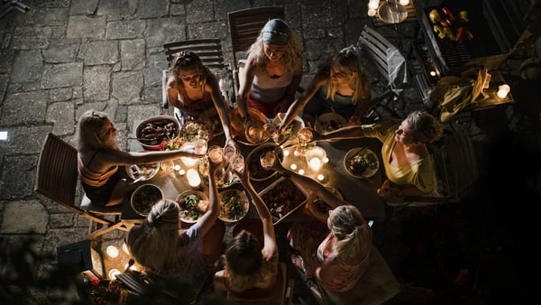 'While we don't fully understand all of the mechanisms underlying why late night eating promotes weight gain, this study shows us that it's probably the result of many factors working together.' Photo: Getty Images