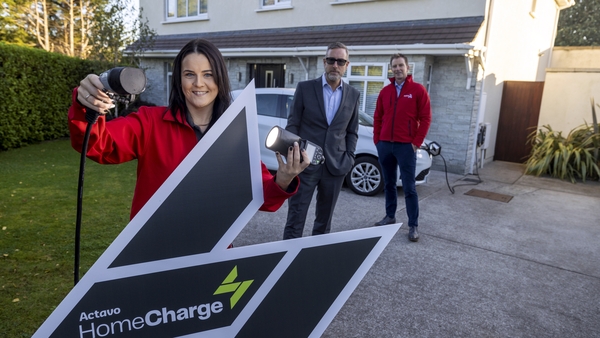 April Murray, Actavo In-Home Operations Team with Keith Tobin, COO, Actavo In-Home Ireland and Brian Kelly, Group CEO, Actavo.