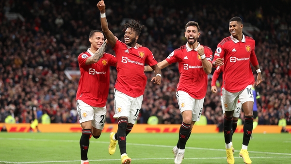 Manchester United will play Barcelona