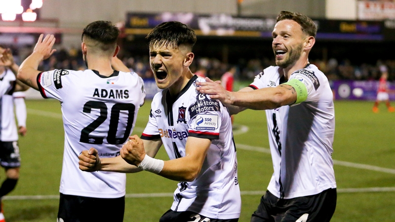 Ryan O'Kane of Dundalk celebrates after scoring his side's second goal