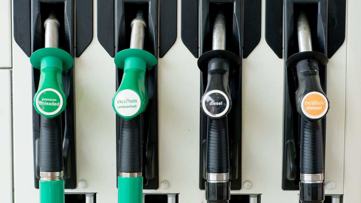 Soaring Prices at the Petrol pumps: Carbon Tax Increase