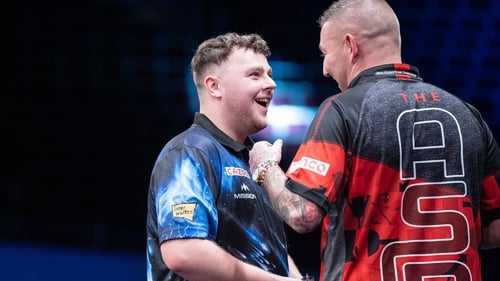 Nathan Aspinall (R) congratulates Josh Rock