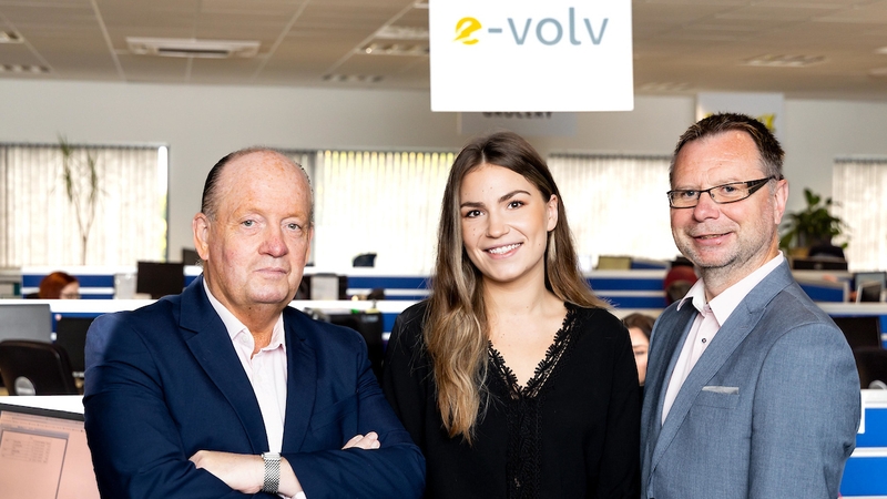 E-volv co-founder Jim McCoy (l), home energy adviser Laurita Jasienskyte (m) and co-founder and CEO Mike Cody (r)
