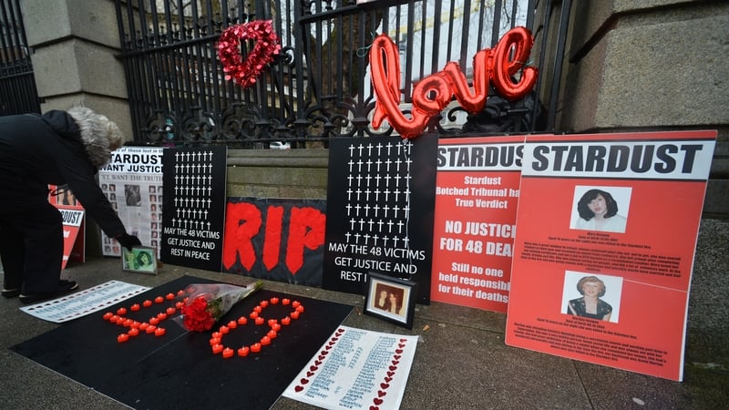 Bigil ag geataí Theach Laighean, Feabhra 2018