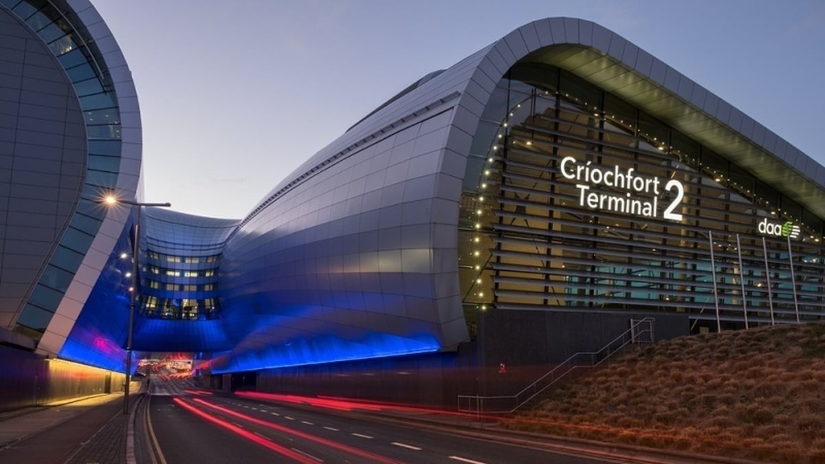 Government and Irish Aviation Authority meet DAA over drones at airport