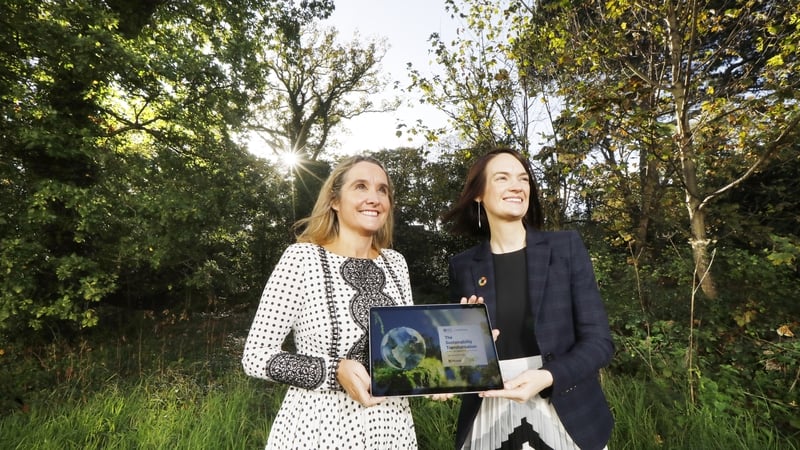 Anne Sheehan, General Manager, Microsoft Ireland and Dr Marguerite Nyhan, Associate Professor in Future Sustainability & Environmental Engineering, University College Cork launching the insights of UCC Sustainable Future report
