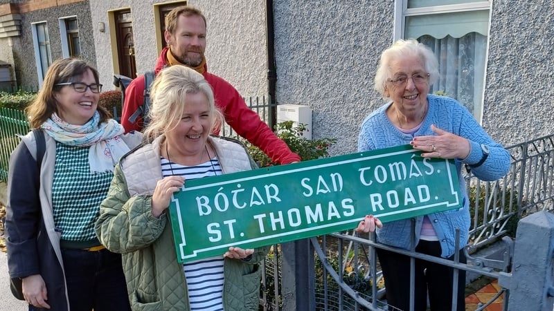The green and white enamel signs, dating to the early 1920s, have been returned to their original locations in the Tenters area of Dublin 8