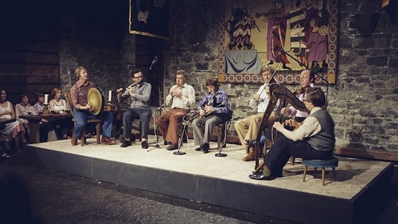 The Chieftains at Knappogue Castle (1977)