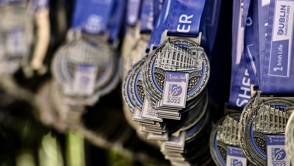 The garda has returned their finisher's medal