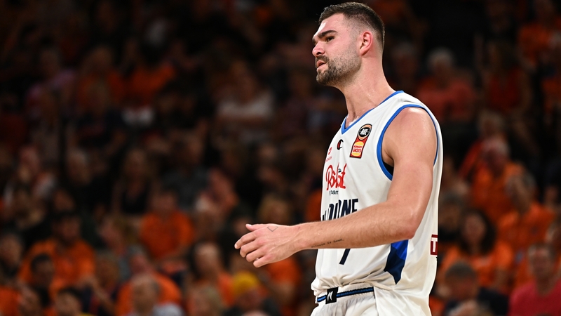 Isaac Humphries