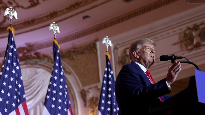 Donald Trump i mbálseomra Mar-a-Lago, 15 Samhain 2022