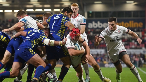 Tom Stewart got the first of Ulster's tries on four minutes