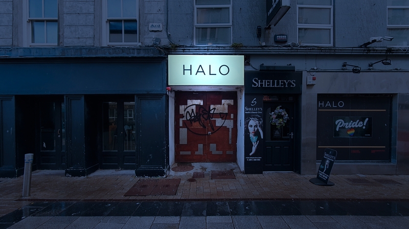 'The halo, be it bright or dark, is misleading'