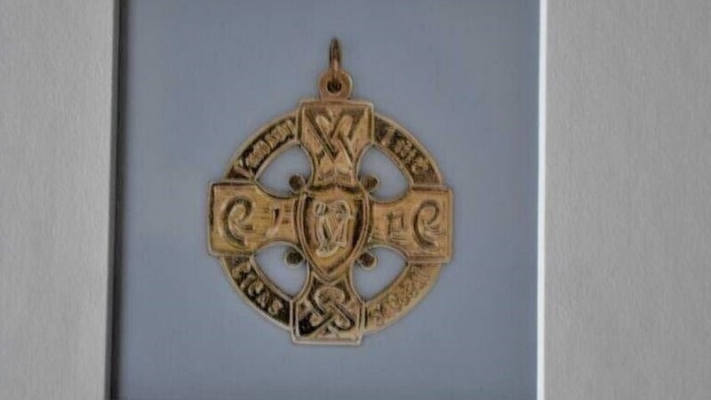 Gardaí say that the medal is of significant personal value to the victim