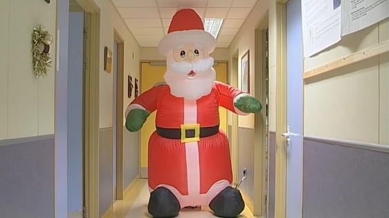 Inflatable Santa, Tallaght Hospital (2007)