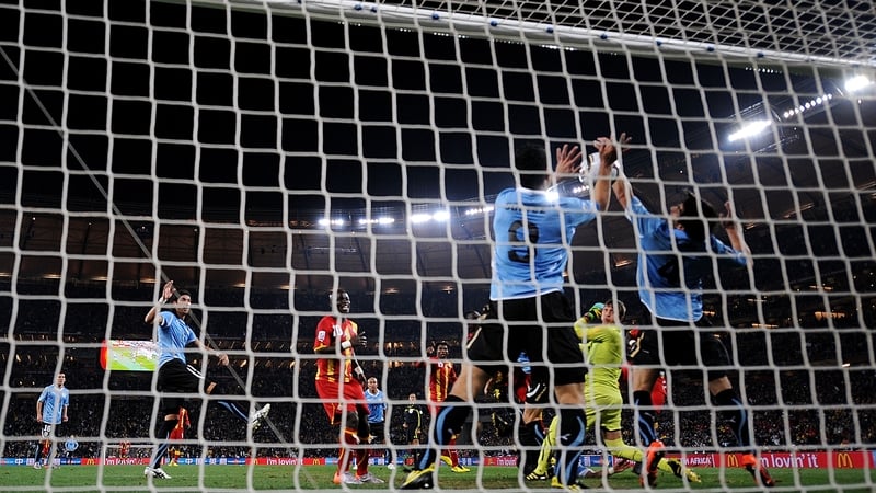 Luiz Suarez sees no reason to apologise to Ghana over the infamous 2010 handball