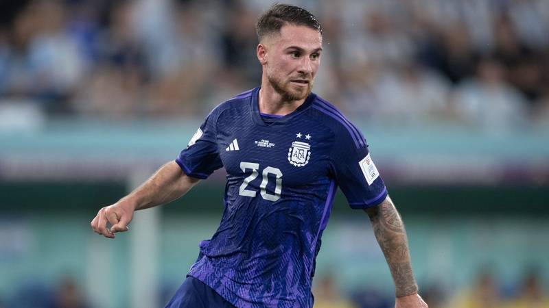 Alexis Mac Allister looks poised to join Liverpool