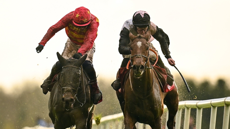 Teahupoo (R) with Jack Kennedy up, en route to winning the Bar One Racing Hatton's Grace Hurdle