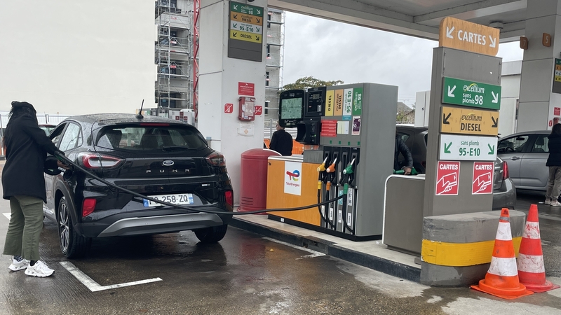 People on low incomes in France will get €100 paid into their bank account, as a one-off payment, to help them cope with rising fuel prices