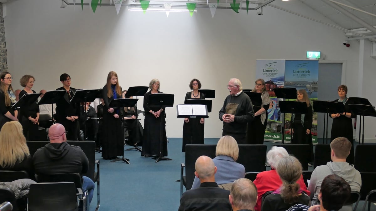 Satakieli - Ketun Joululaulu | Choirs For Christmas 