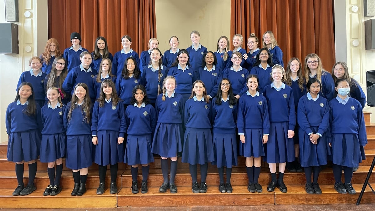 Maryfield College Choir, Drumcondra - December's Keep | Choirs For Christmas 