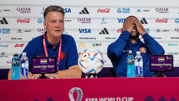'Memphis had to deal with it too at Man United. And now we kiss each other on the mouth'