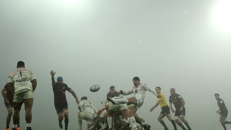 Stade Toulousain face Munster Rugby in the fog at Thomond Park in Limerick. Photo: Sportsfile