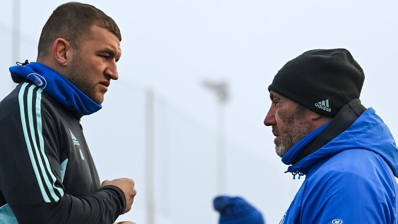 Robin McBryde speaks with Ross Molony during Leinster training on Monday