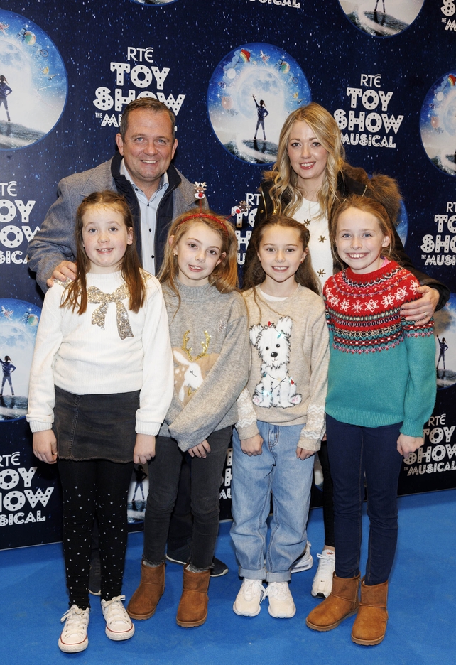 Davy Fitzgerald and wife Sharon with Macie, Emily, Ellen and Sarah