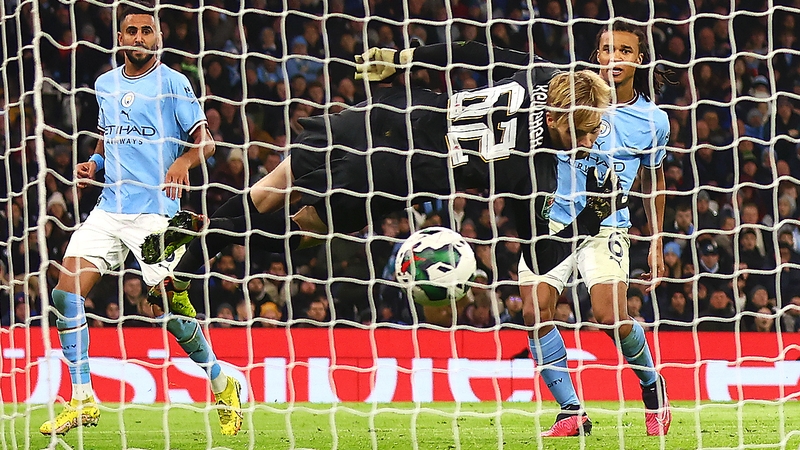 Nathan Ake heads the winner past Caoimhin Kelleher