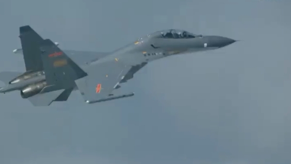 Chinese jets have made more than 1,000 incursions into Taiwan's air zone this year (File pic)