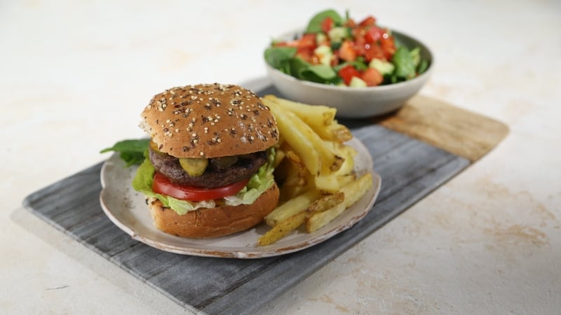 Burgers are suitable for the freezer.