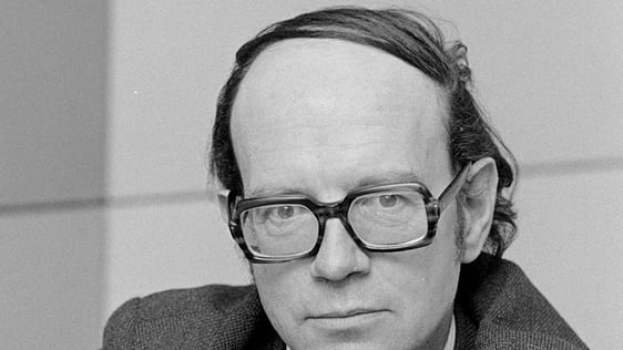 Behan - Anthony Cronin (1974) © RTÉ Photographic Archive 2086-027