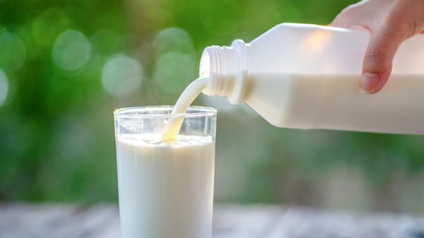Farmers saw a 43% annual jump in milk prices in September, new CSO figures show today