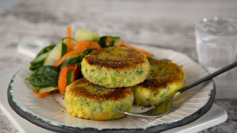 Each serving contains approximately 650 kcal.