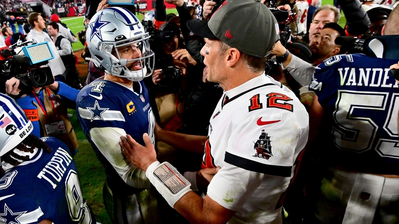 Tom Brady congratulates Dak Prescott
