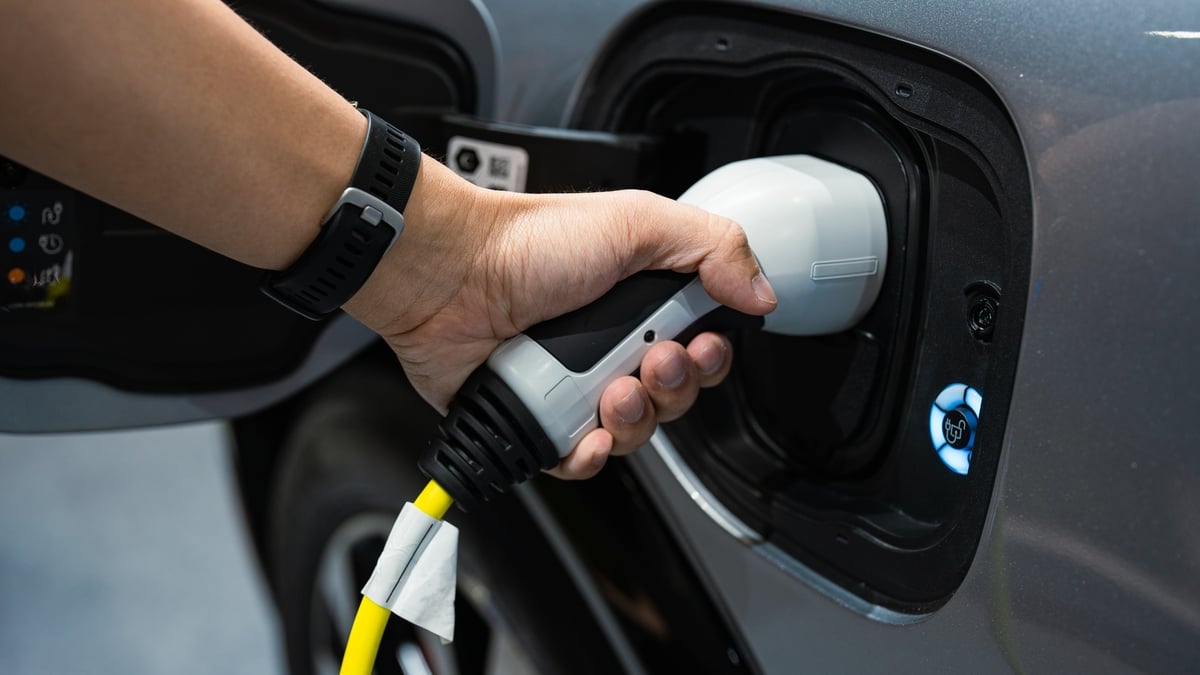 Expanding the EV power network - a charger every 60km