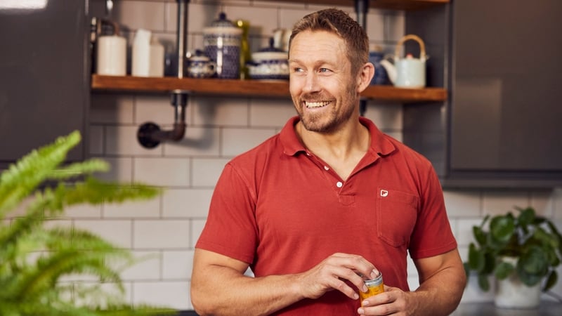 The former England number 10 chats to Lauren Taylor about being a 'good teammate' to ourselves.